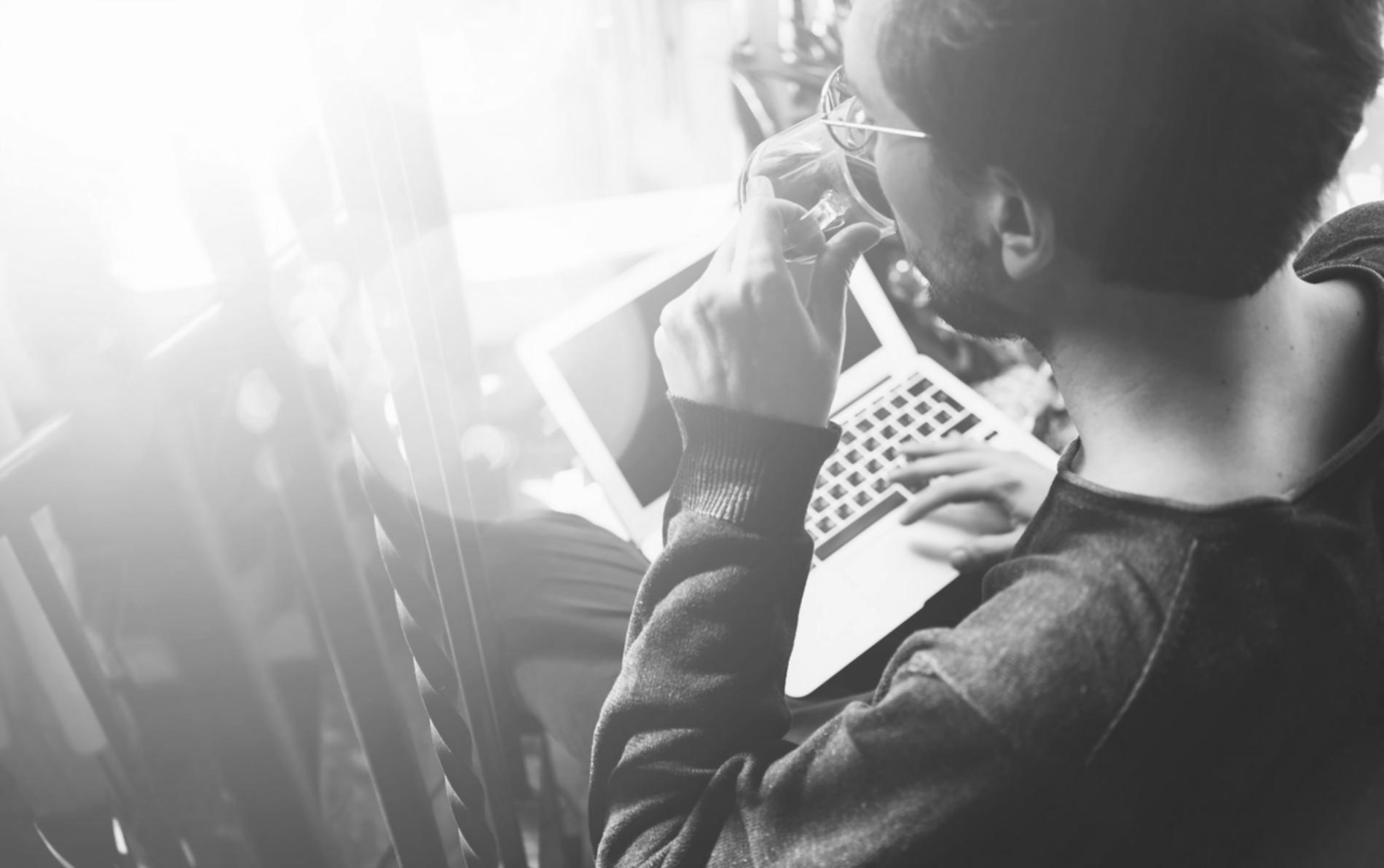 Investment workshop session with collaborative learning environment